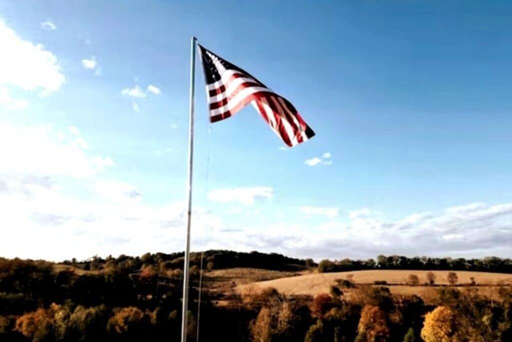 #4 Kentucky Bourbon Trail Bourbon Barrel Cottages Lawrenceburg Экстерьер фото