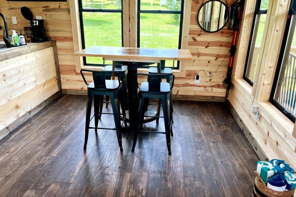 #4 Kentucky Bourbon Trail Bourbon Barrel Cottages Lawrenceburg Экстерьер фото