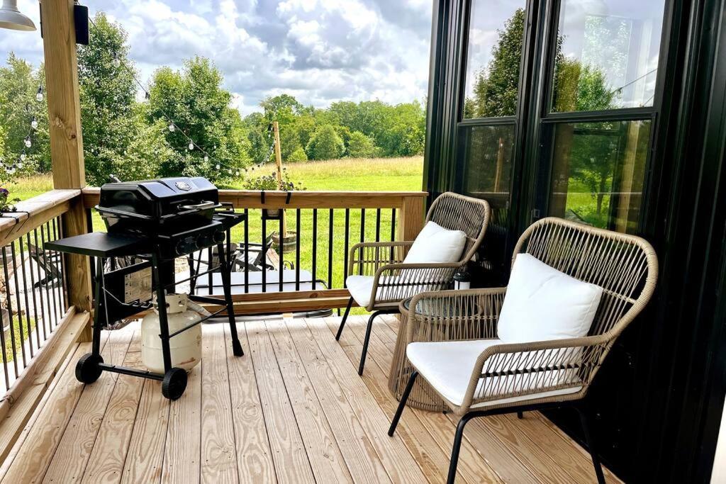 #4 Kentucky Bourbon Trail Bourbon Barrel Cottages Lawrenceburg Экстерьер фото